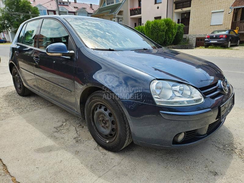 Volkswagen Golf 5 1.4 TSI