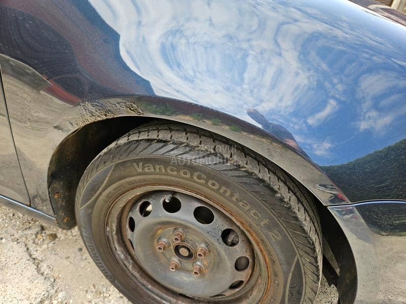 Volkswagen Golf 5 1.4 TSI