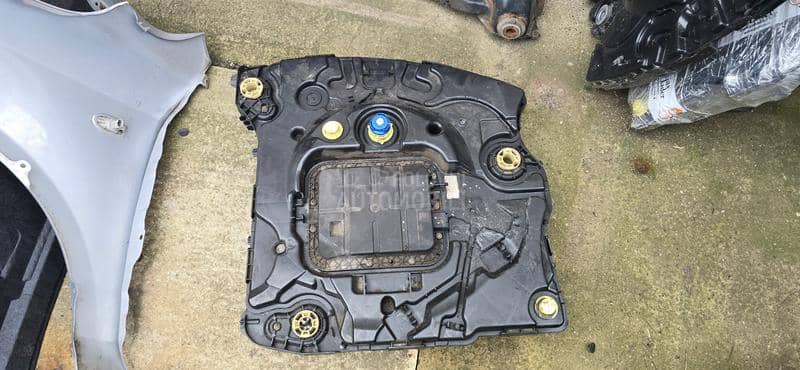 AdBlue pumpa, rezervoar