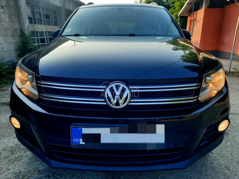 Volkswagen Tiguan V. servis Reg Gume