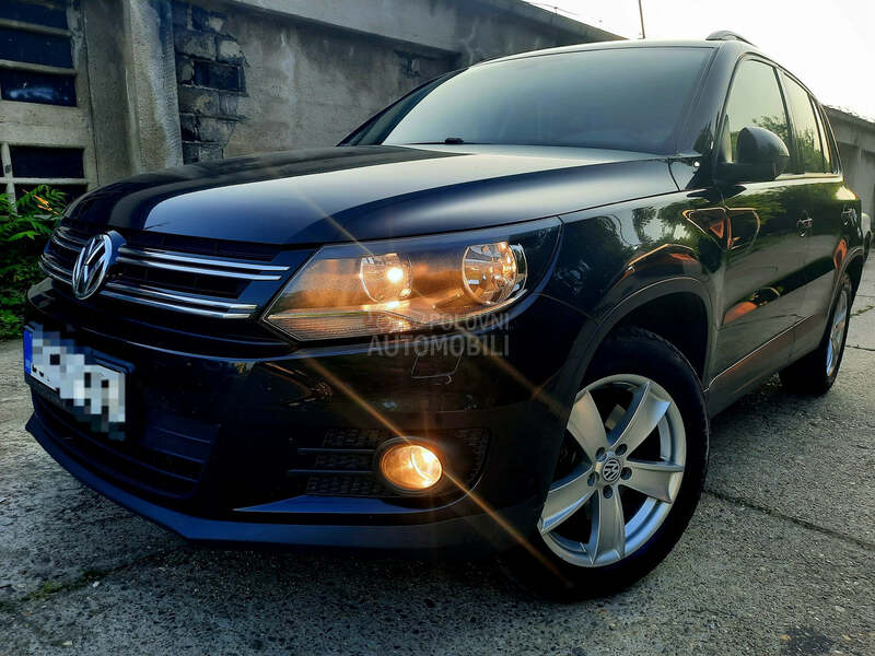 Volkswagen Tiguan V. servis Reg Gume