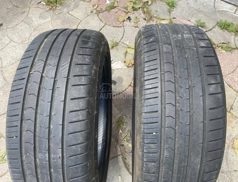 Vredestein 215/55 R17 Letnja