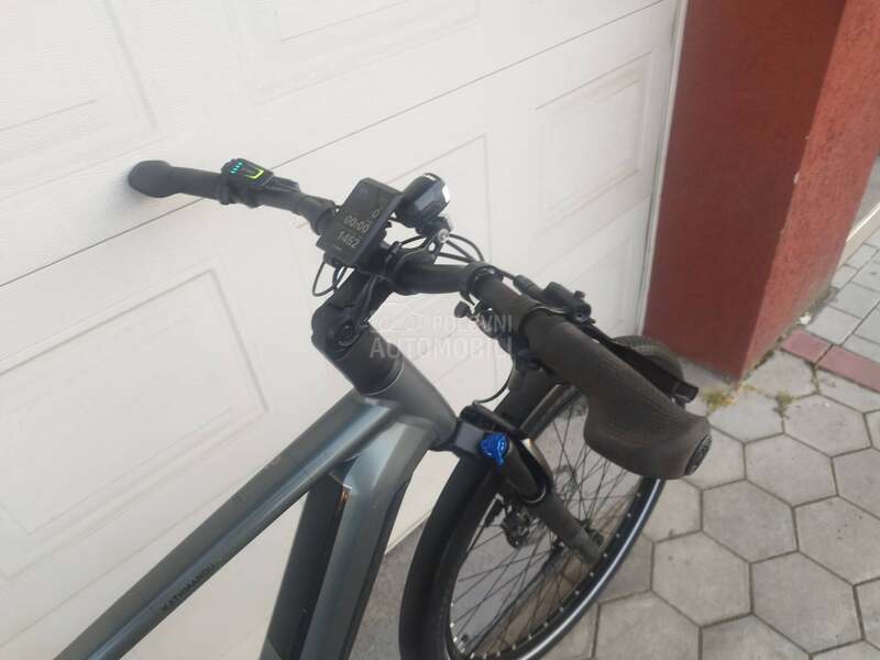 Cube Katmandu Bosch  750 wh