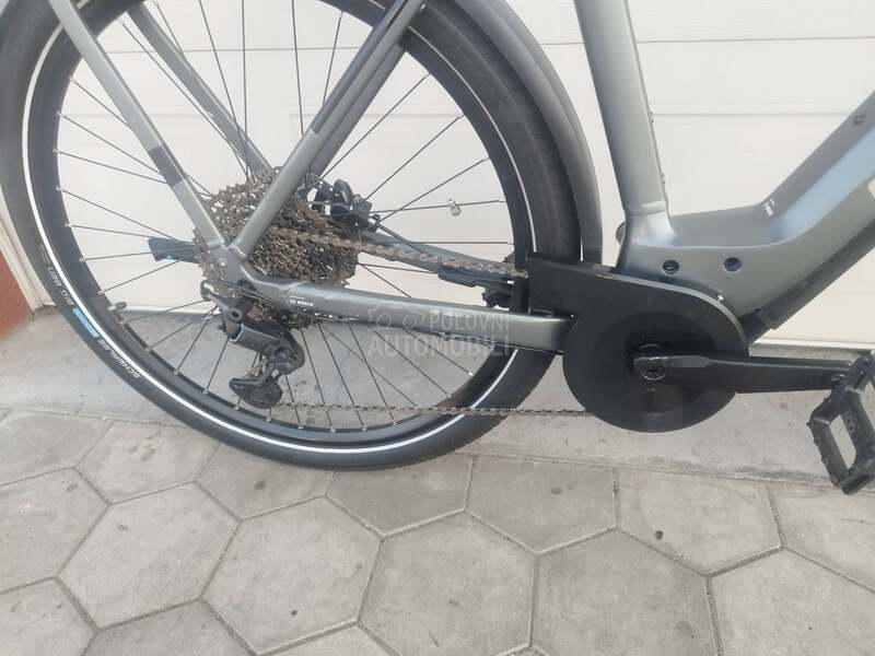 Cube Katmandu Bosch  750 wh