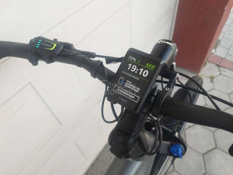 Cube Katmandu Bosch  750 wh