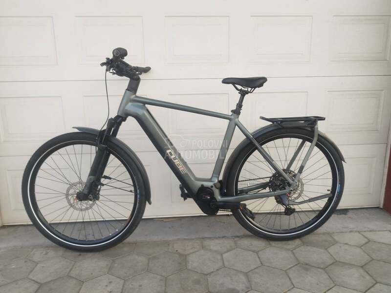 Cube Katmandu Bosch  750 wh