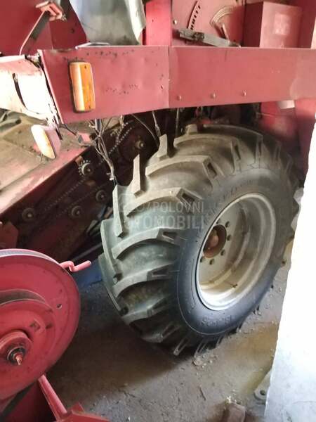 Massey Ferguson 530