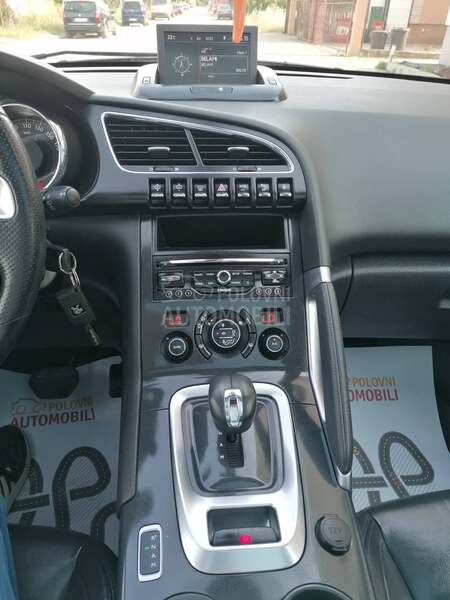 Peugeot 3008 2.0hdi HIBRID 4x4 CH