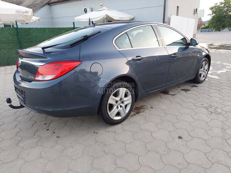 Opel Insignia 2.0cdti cosmo nawi