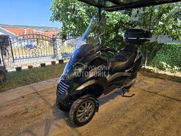 Piaggio MP3