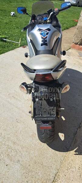 Kawasaki er6f