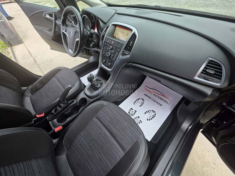 Opel Astra J 1.6 TDCI