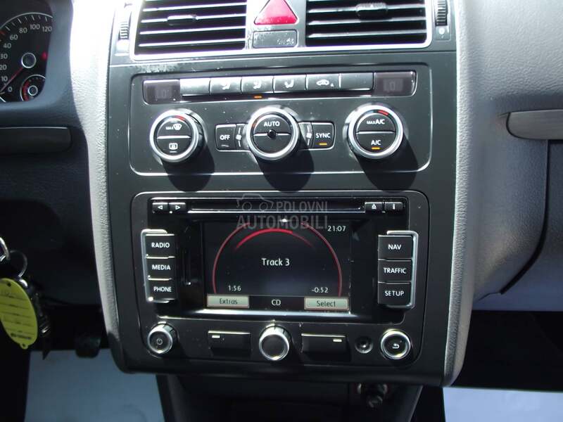 Volkswagen Touran 1.4 TSI ME.TAN NOV