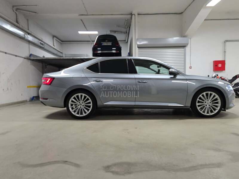 Škoda Superb Style