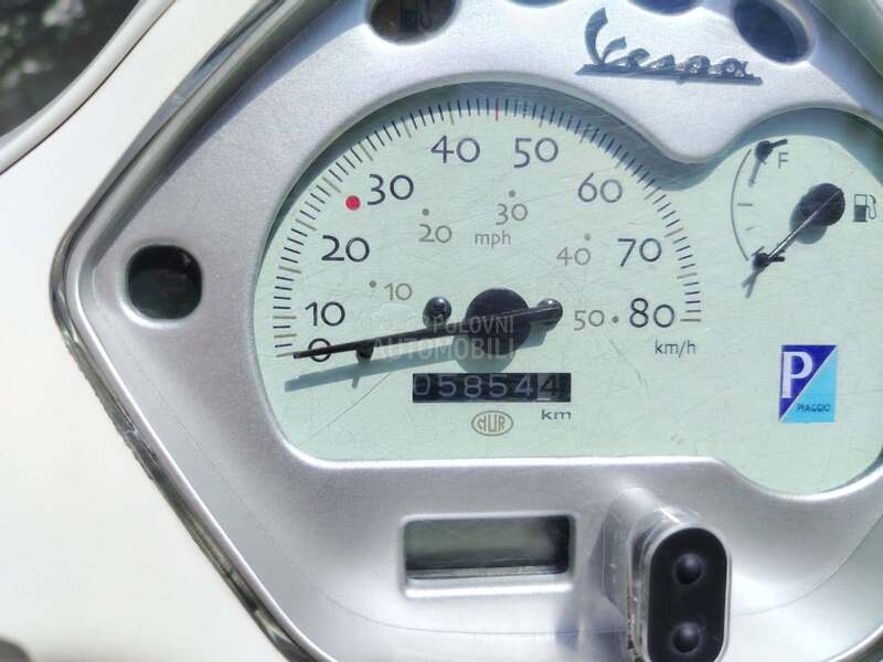 Piaggio Vespa lx50