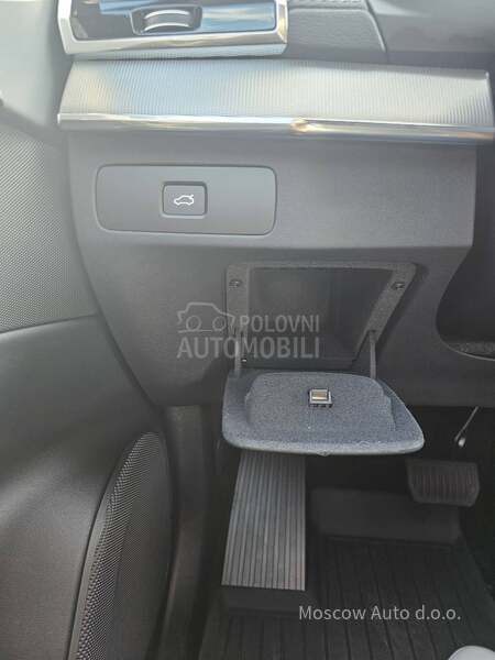 Volvo XC90 B5 D 4WD Plus Bright