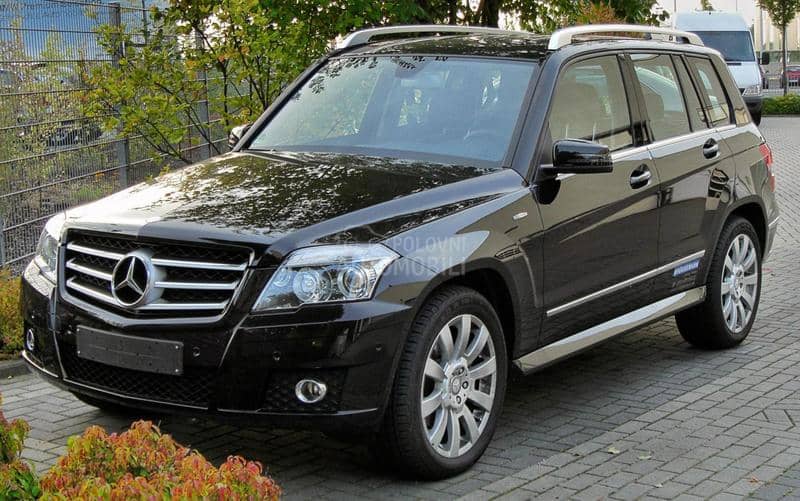 Mercedes Benz GLK Klasa -  kompletan auto u delovima