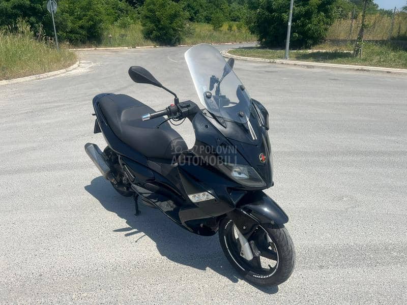 Gilera nexus
