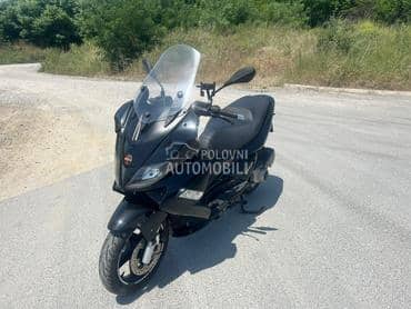 Gilera nexus