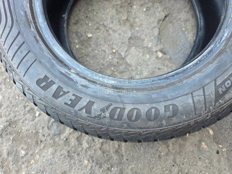 Goodyear 195/65 R15 Sve sezone