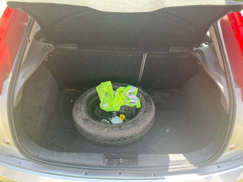 Ford Focus 1.6i//GHIA