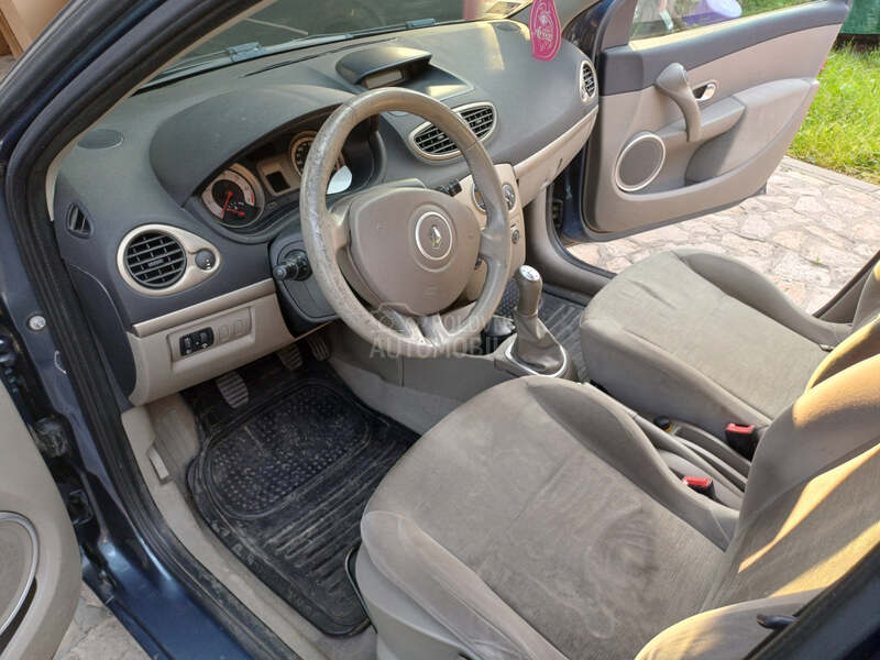 Renault Clio 1.6 16v