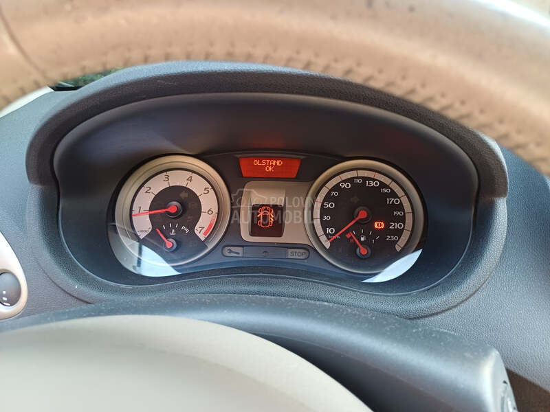 Renault Clio 1.6 16v