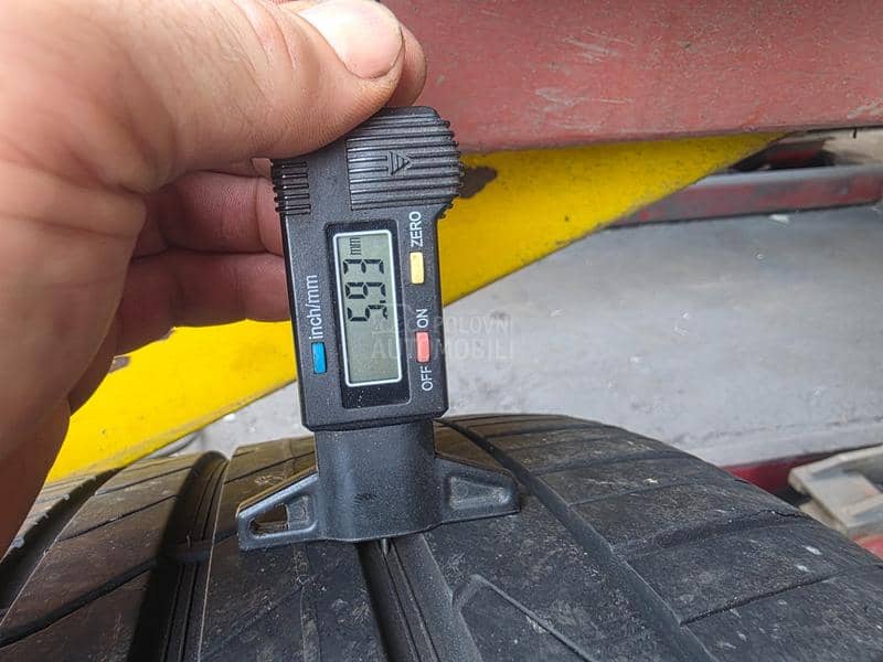 Hankook 255/40 R20 Letnja