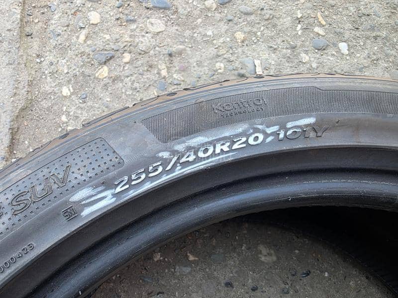 Hankook 255/40 R20 Letnja