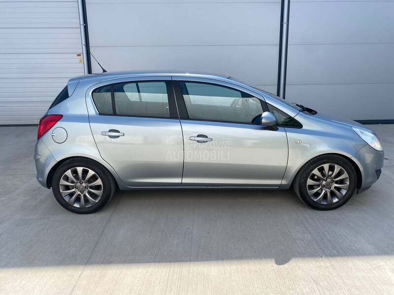 Opel Corsa D 1.3 cdti ALU PARK
