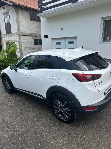 Mazda CX-3 Revolution AT