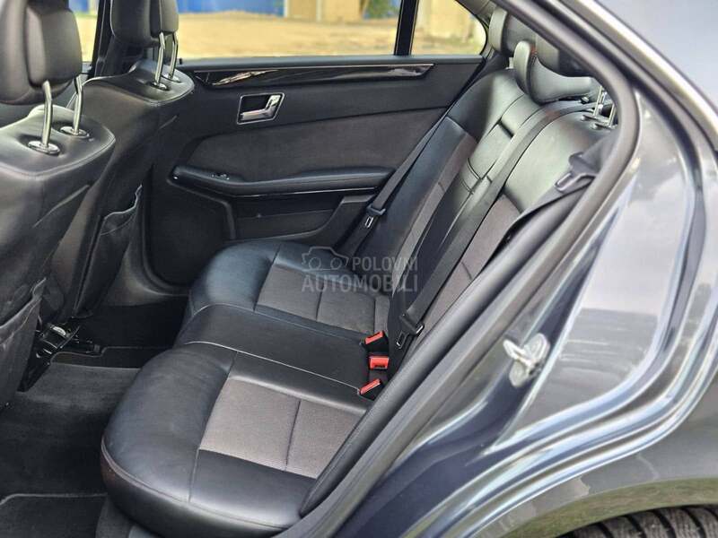 Mercedes Benz E 220 Avantgarde
