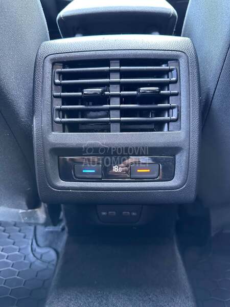 Volkswagen Golf 8 TDI/PANO/IQ/2020.god
