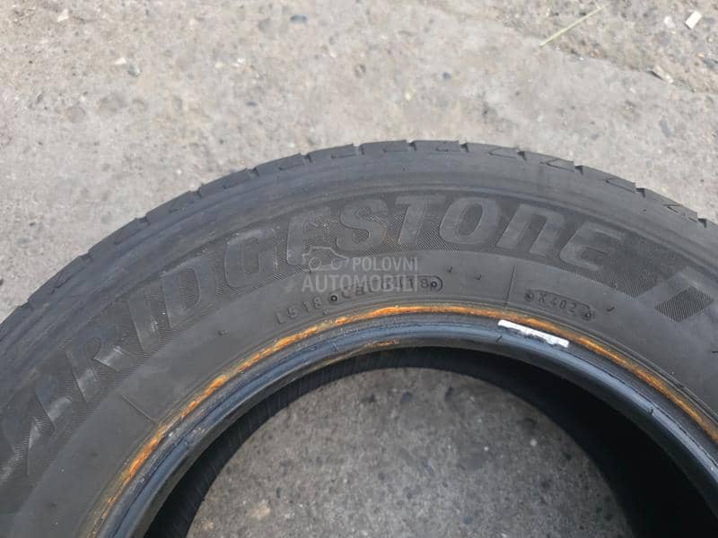 Bridgestone 215/70 R15 Letnja