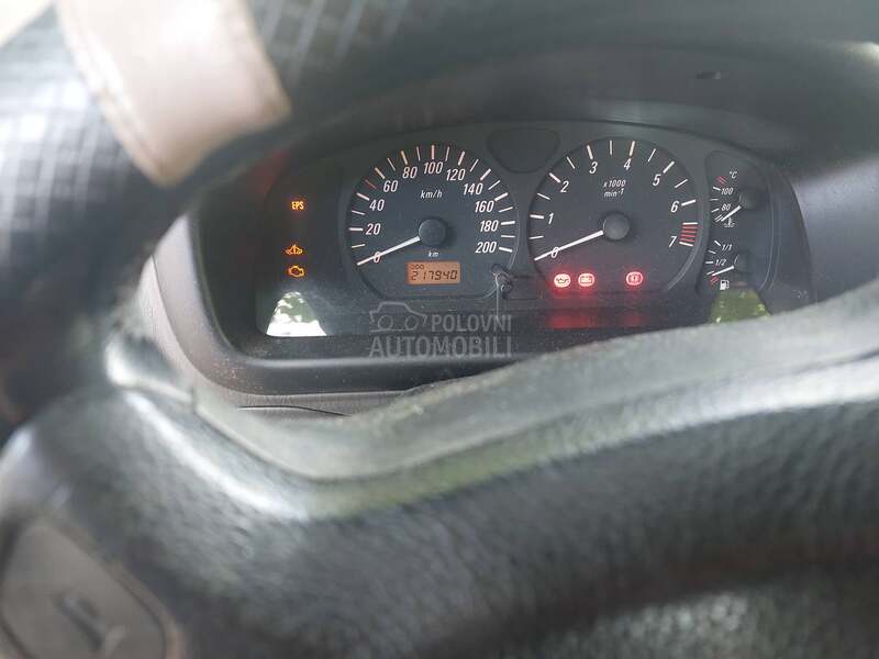 Opel Agila 