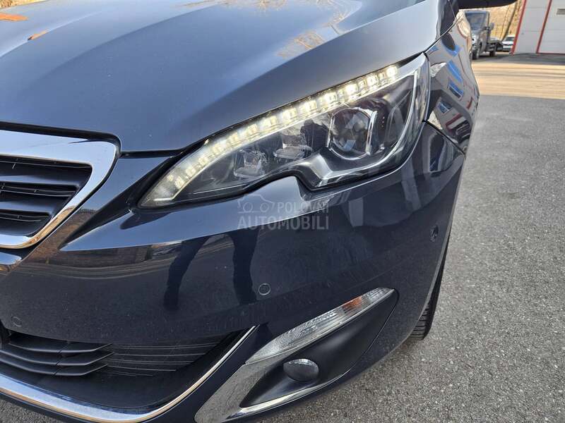 Peugeot 308 F U L L  133HK