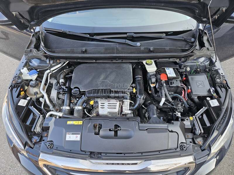 Peugeot 308 F U L L  133HK
