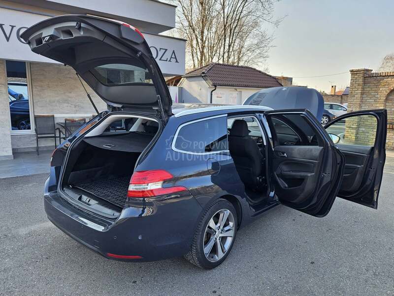 Peugeot 308 F U L L  133HK