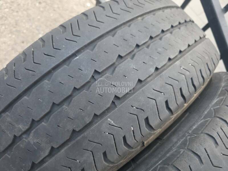 Pirelli 215/70 R15 Letnja