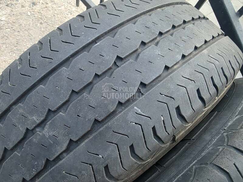 Pirelli 215/70 R15 Letnja