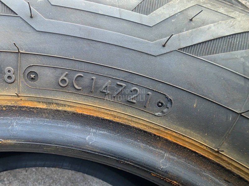 Toyo 215/70 R15 Letnja