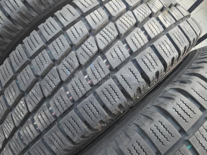 Toyo 215/70 R15 Sve sezone