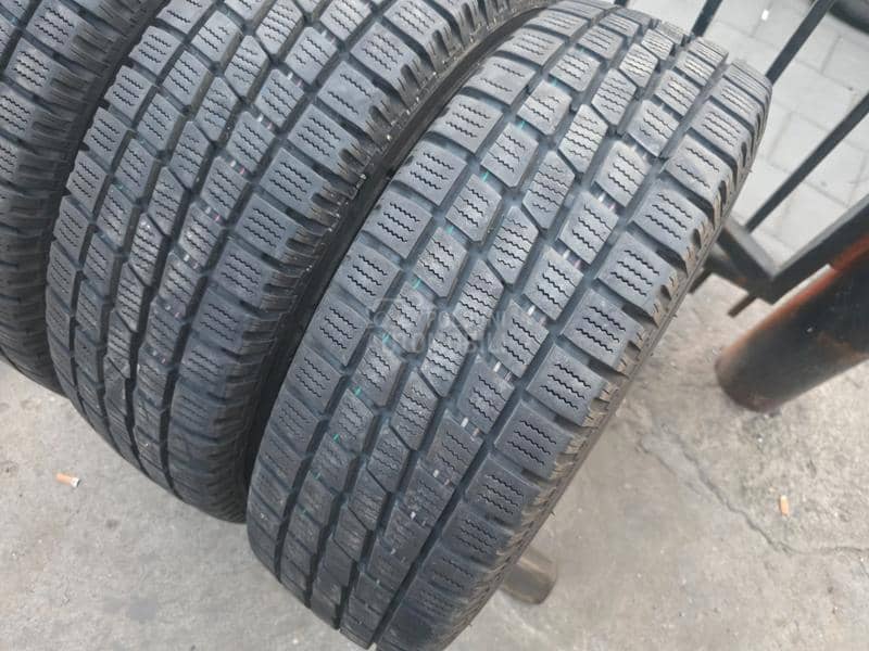 Toyo 215/70 R15 Sve sezone