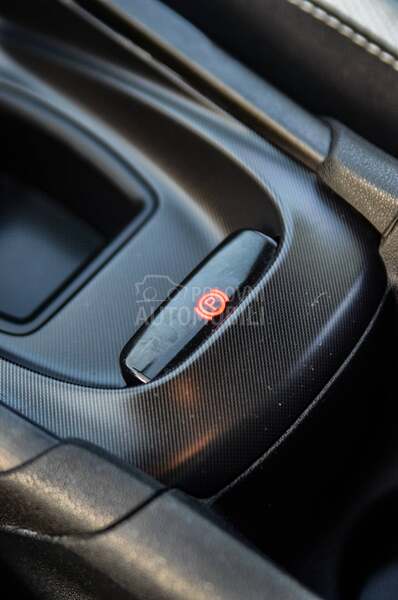 Citroen DS4 2.0 HDI CH ful