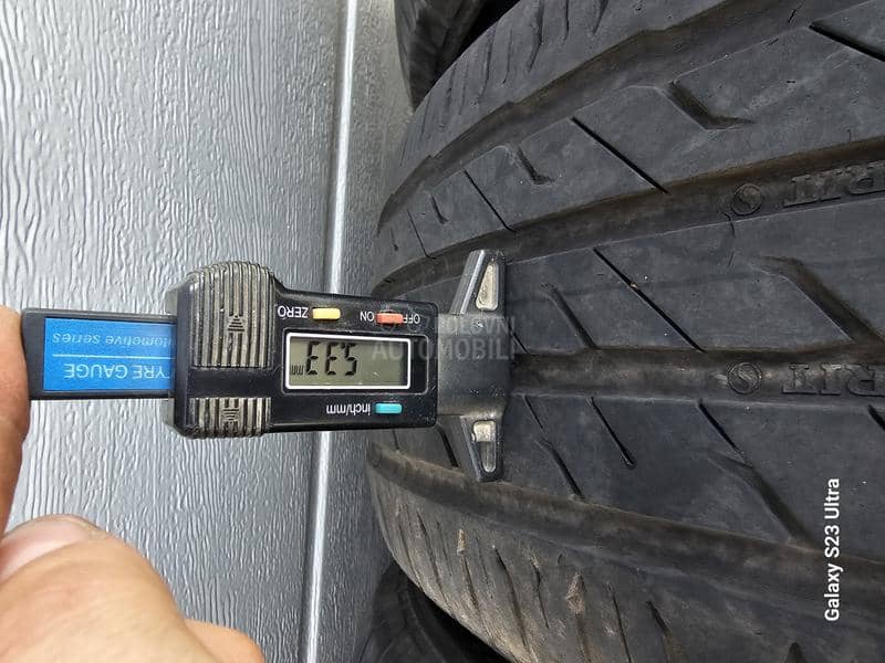 Semperit 215/55 R16 Zimska