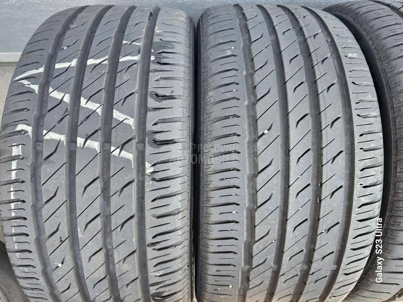 Semperit 235/45 R17 Letnja
