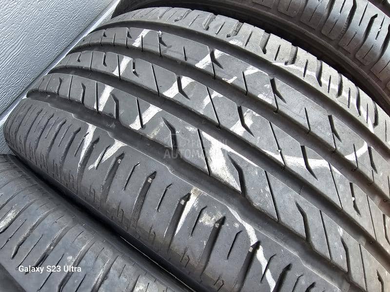 Semperit 235/45 R17 Letnja