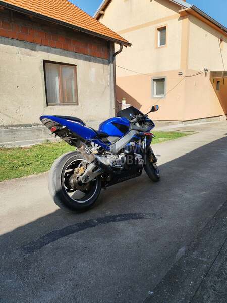Honda cbr 954 rr