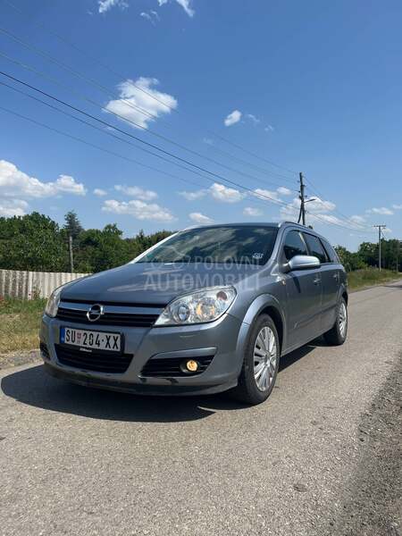 Opel Astra H 1.9 CDTI COSMO
