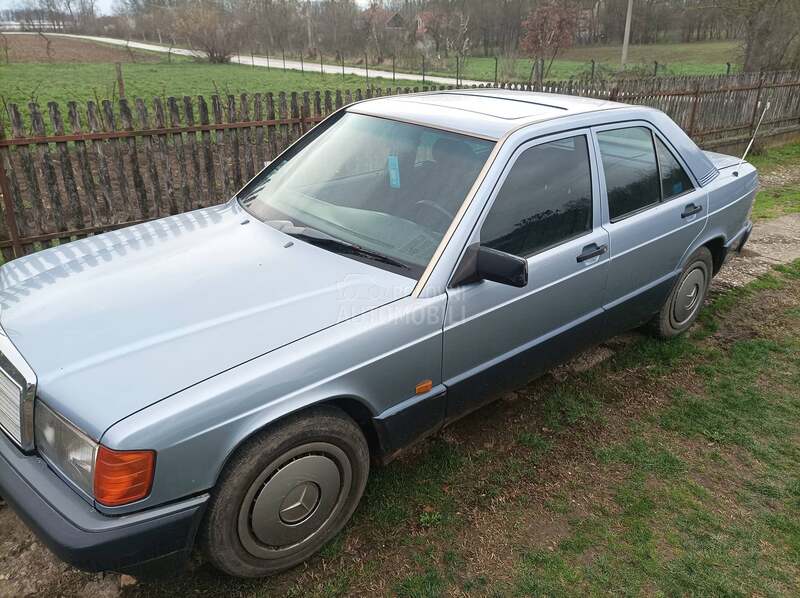 Mercedes Benz 190 